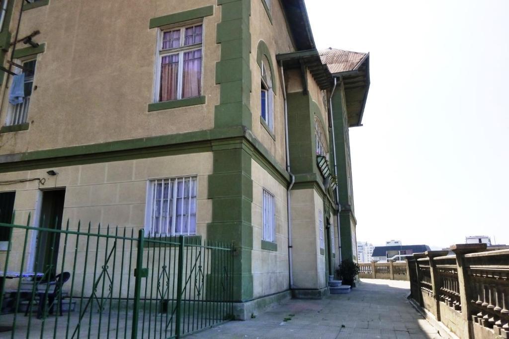 B&B Patrimonial Little Castle วิญาเดลมาร์ ภายนอก รูปภาพ